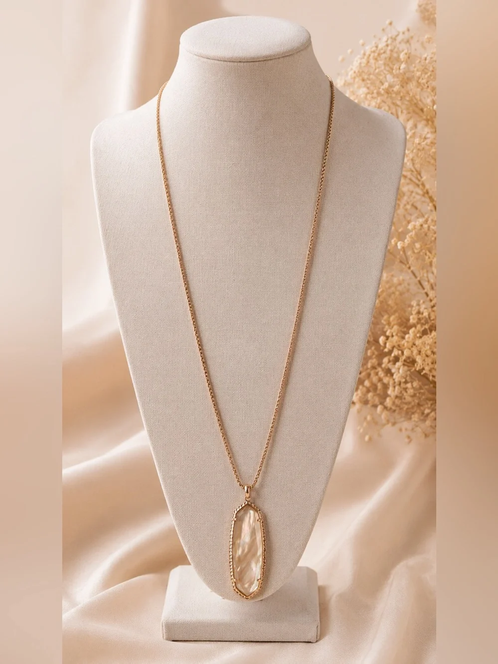 Kendra Scott Layden Rose Gold & Peach Illusion Necklace